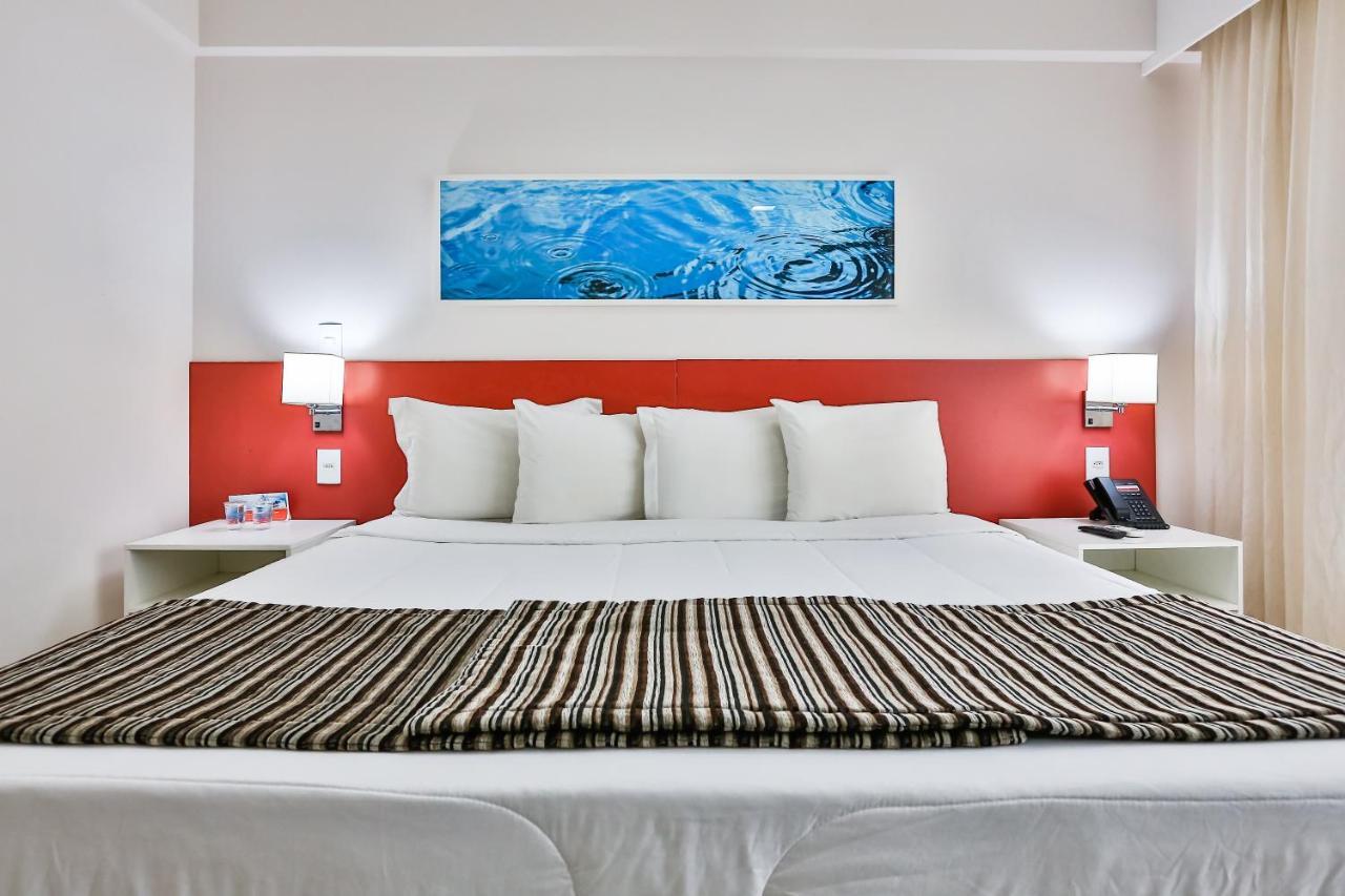 Ramada Hotel & Suites Campos Pelinca Campos dos Goytacazes Kültér fotó