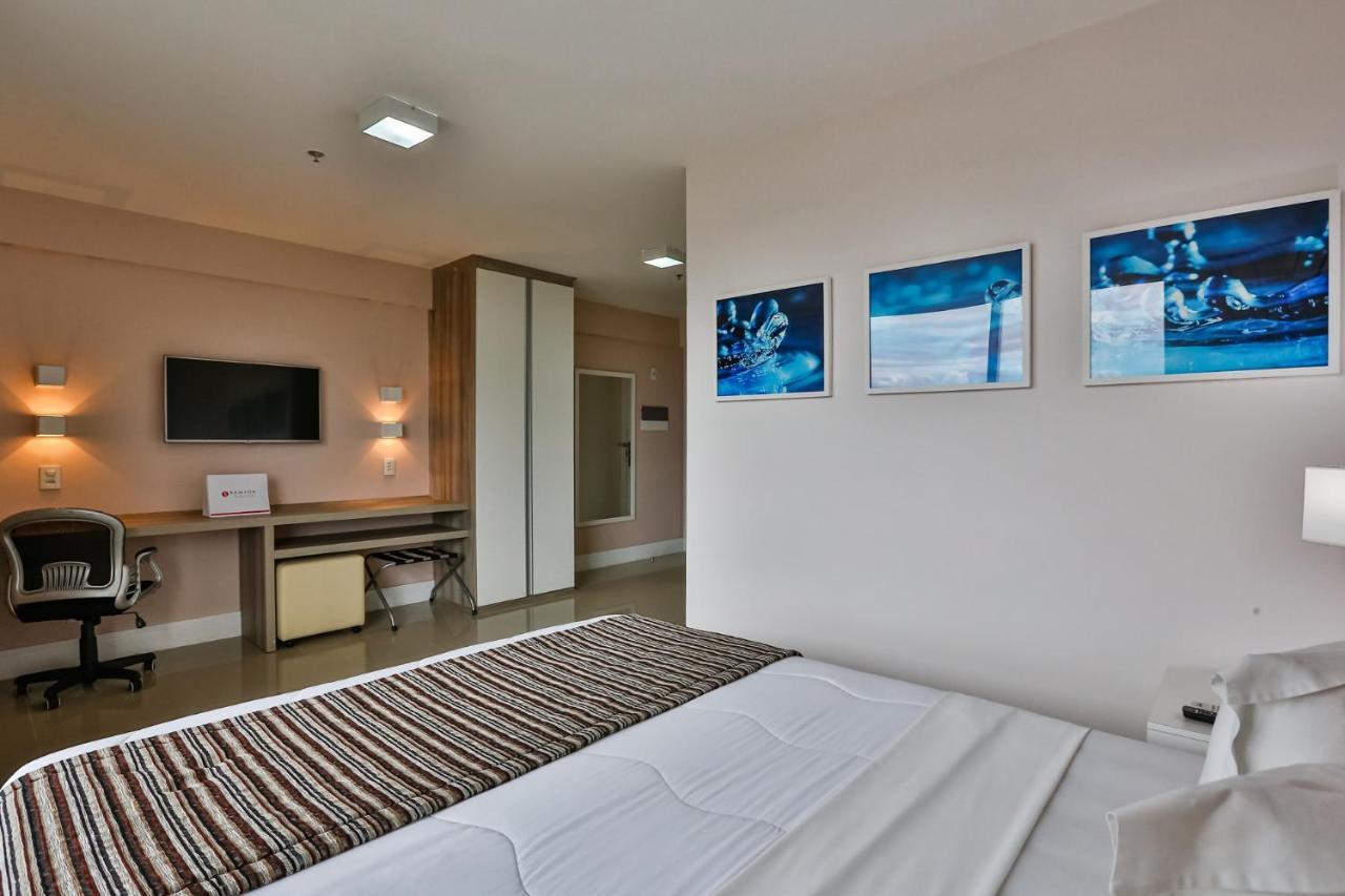 Ramada Hotel & Suites Campos Pelinca Campos dos Goytacazes Kültér fotó