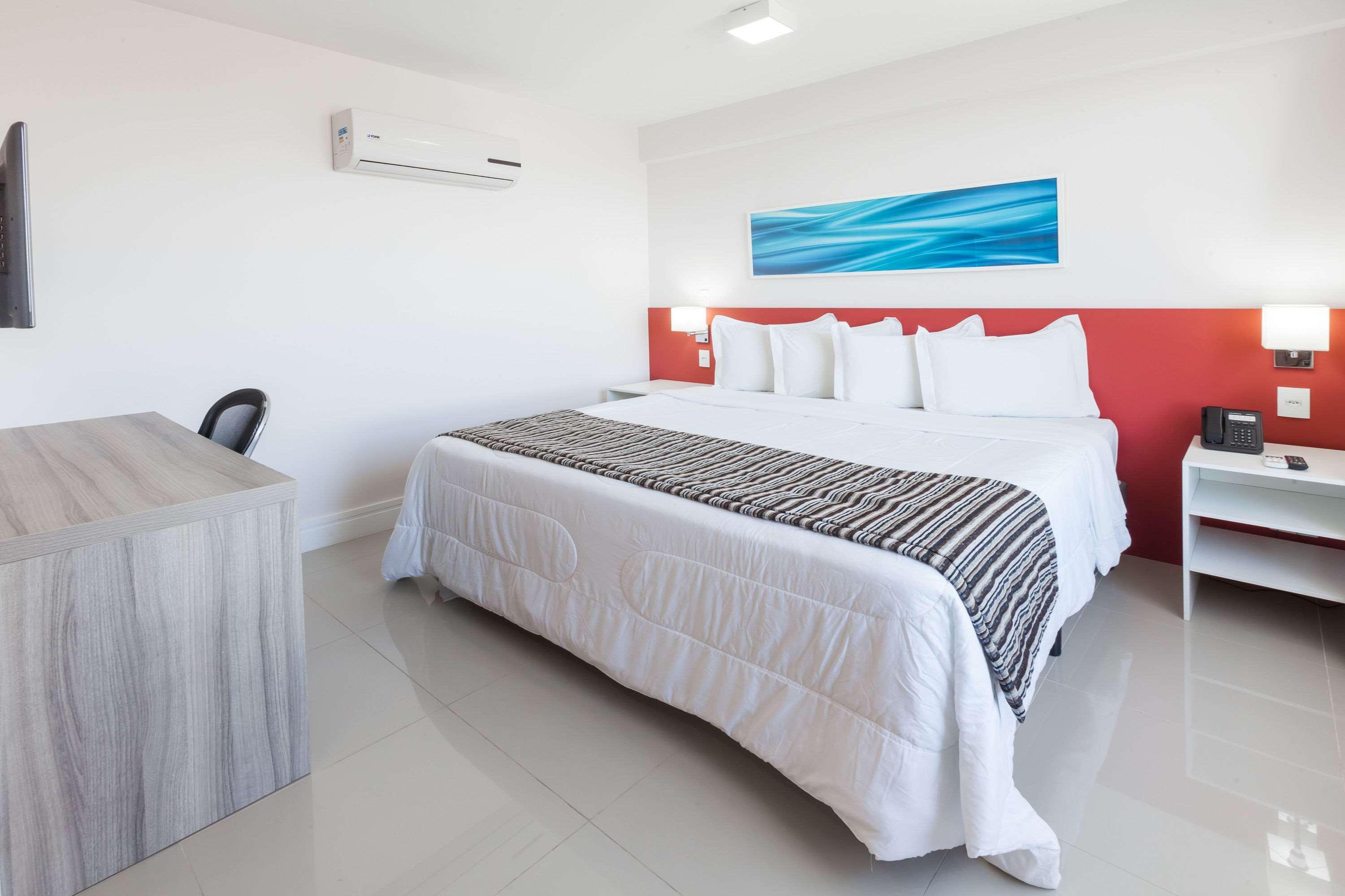Ramada Hotel & Suites Campos Pelinca Campos dos Goytacazes Kültér fotó
