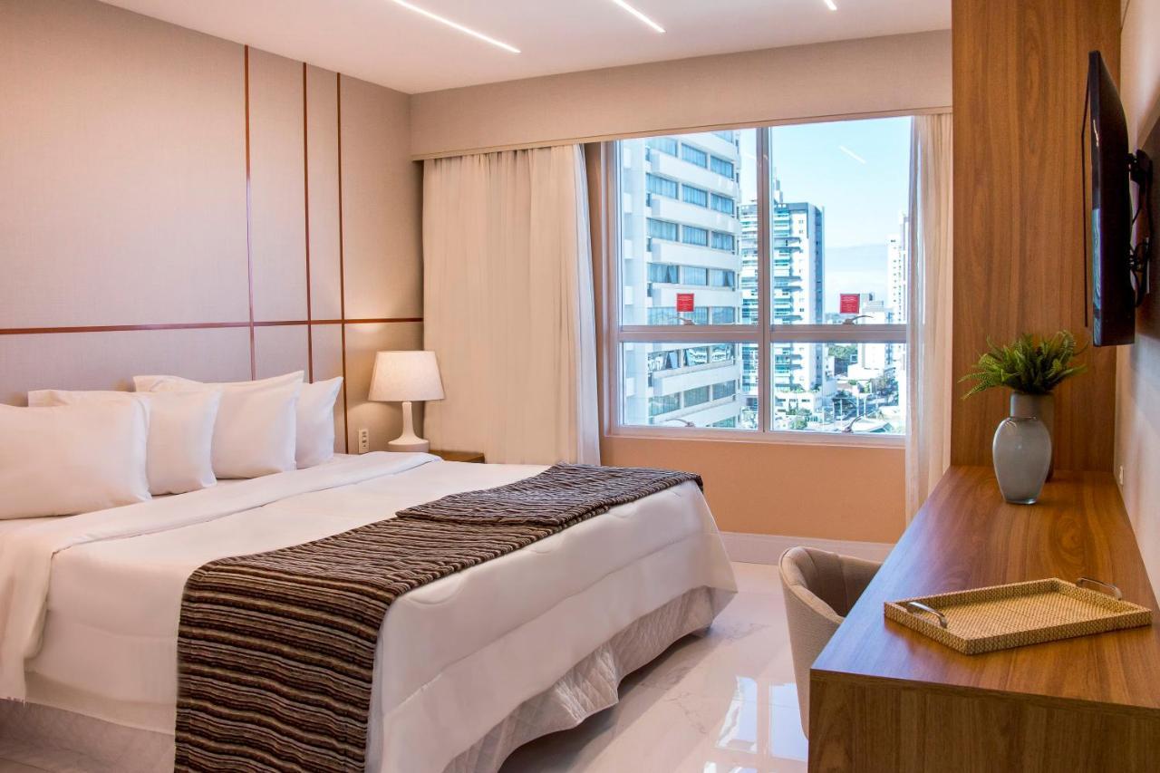 Ramada Hotel & Suites Campos Pelinca Campos dos Goytacazes Kültér fotó